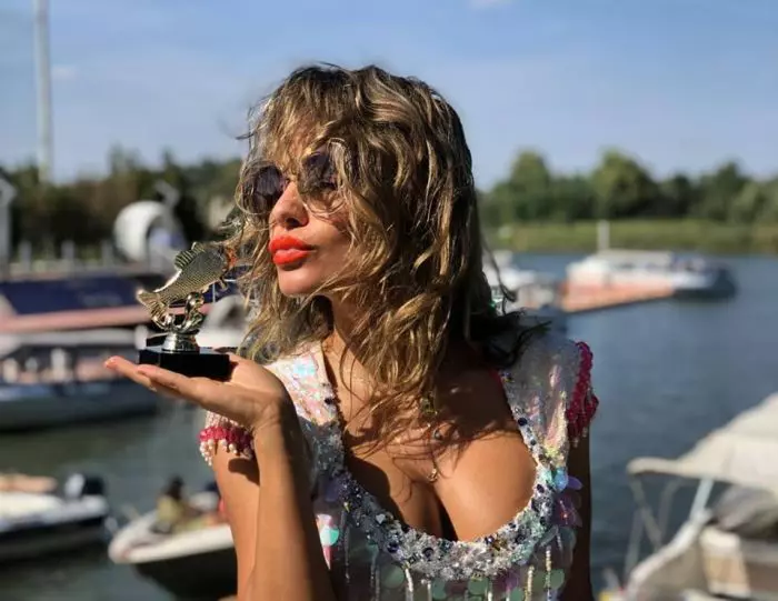 Anna Lesko l-a dat in judecata pe tatal copilului 1