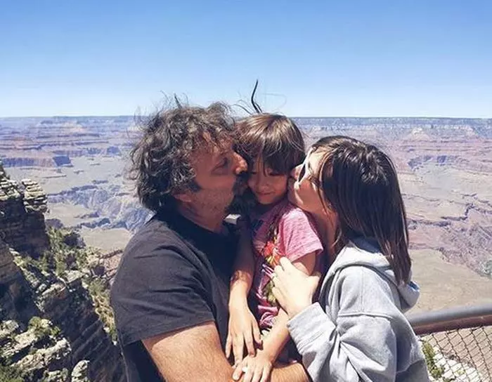 Dana Rogoz, Radu și fiul lor Vlad