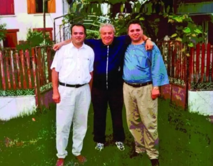 Alexandru Arșinel și cei doi băieți ai săi