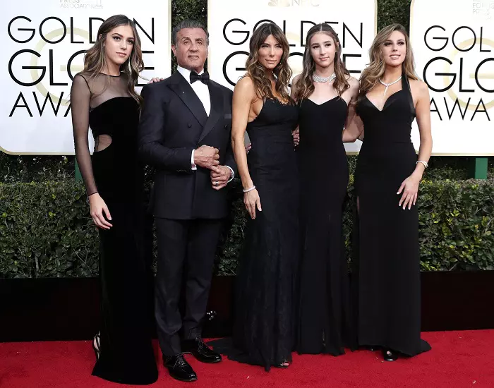 Sylvester Stallone, Jennifer Flavin, Sistene Stallone, Scarlet Stallone si Sophia Stallone