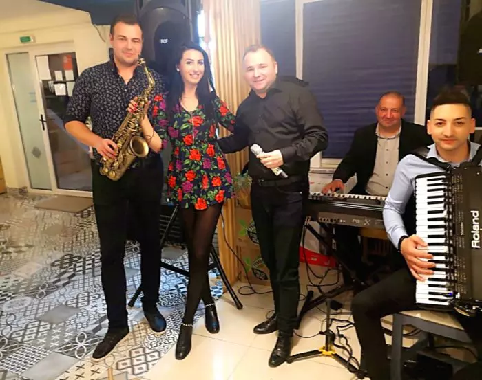 Petrecere de ziua Mirelei de la ”Insula iubirii”