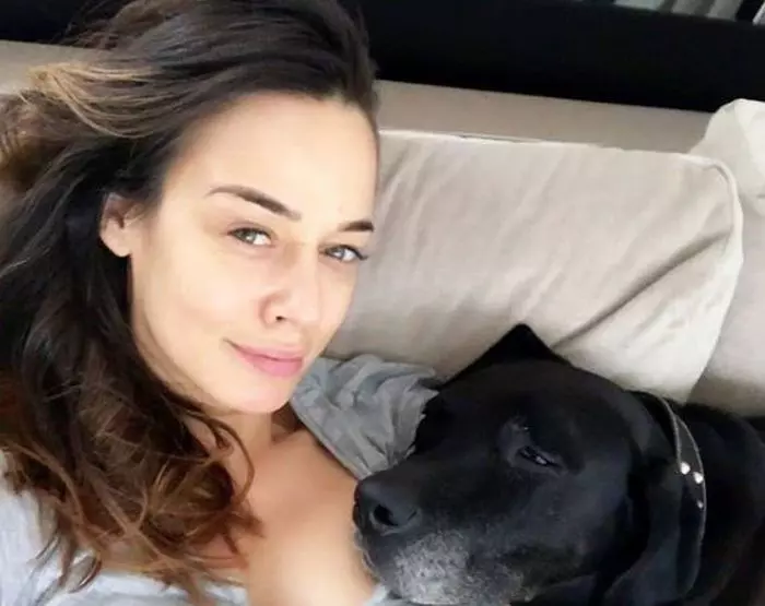 Andreea Raicu fara machiaj