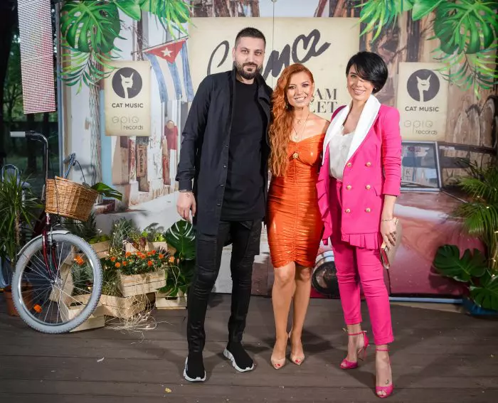 Elena, Adelina Pestritu si iubitul ei