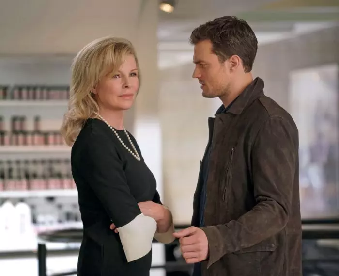 KIm Basinger si Jamie Dornan