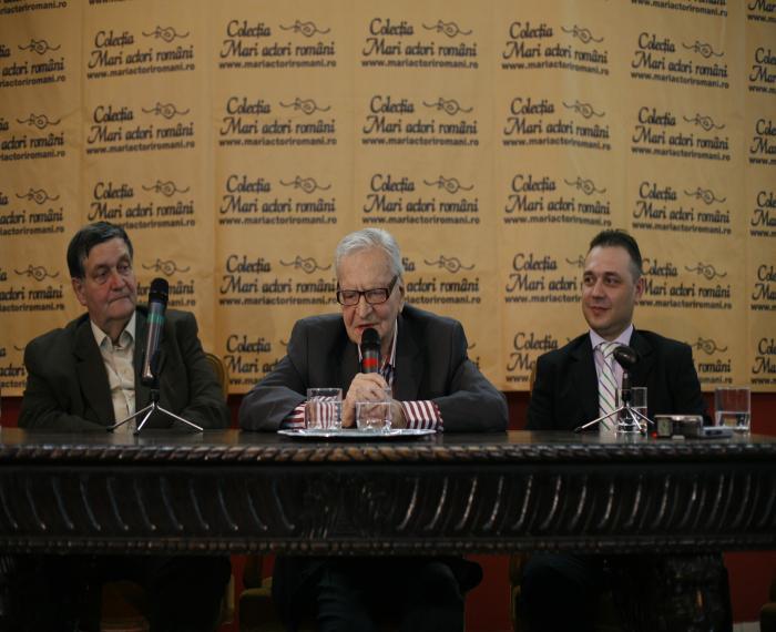 radu_conferinta.JPG