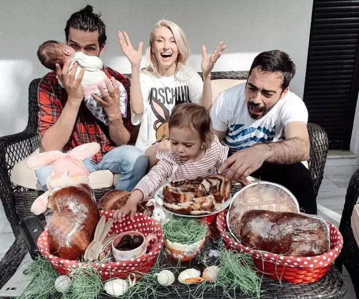 Andreea Balan pregătește botezul Micuței Clara