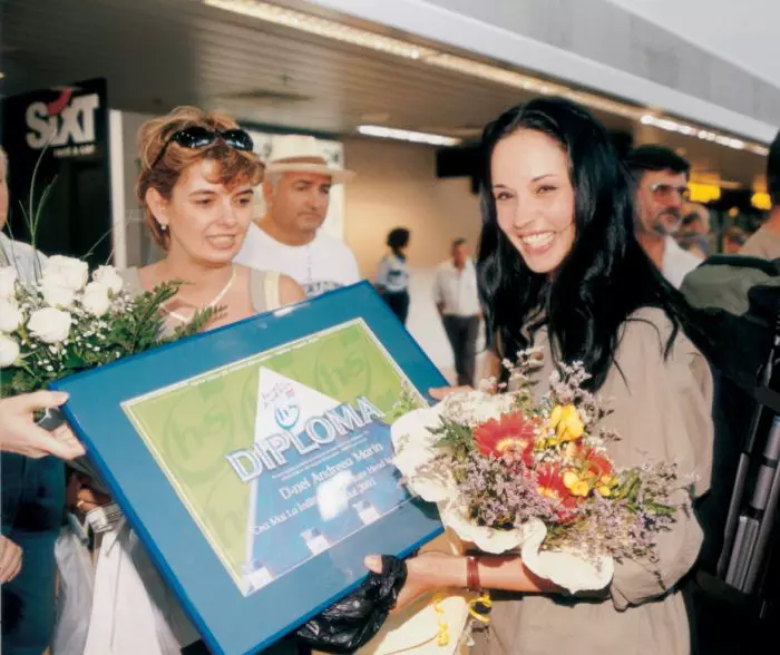 Andreea Marin în 2001