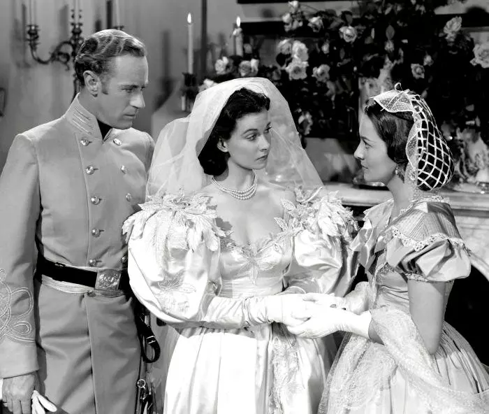 Olivia-de-Havilland-103-ani.15