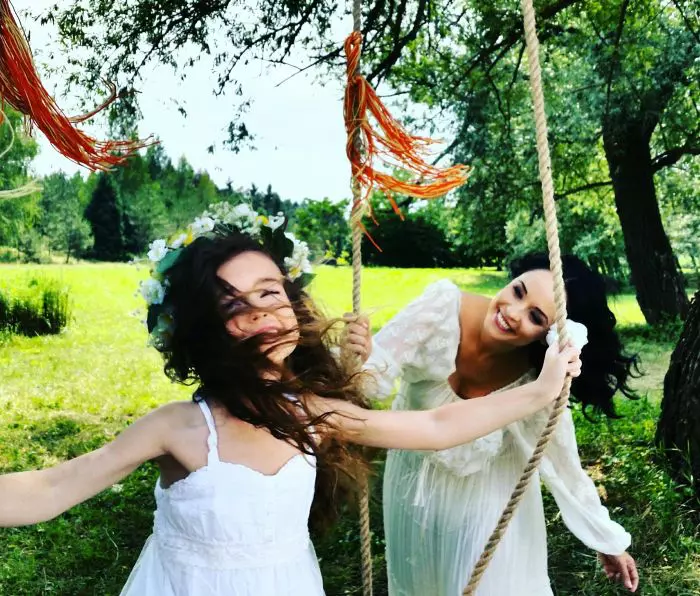 Capricorn - Andreea Marin