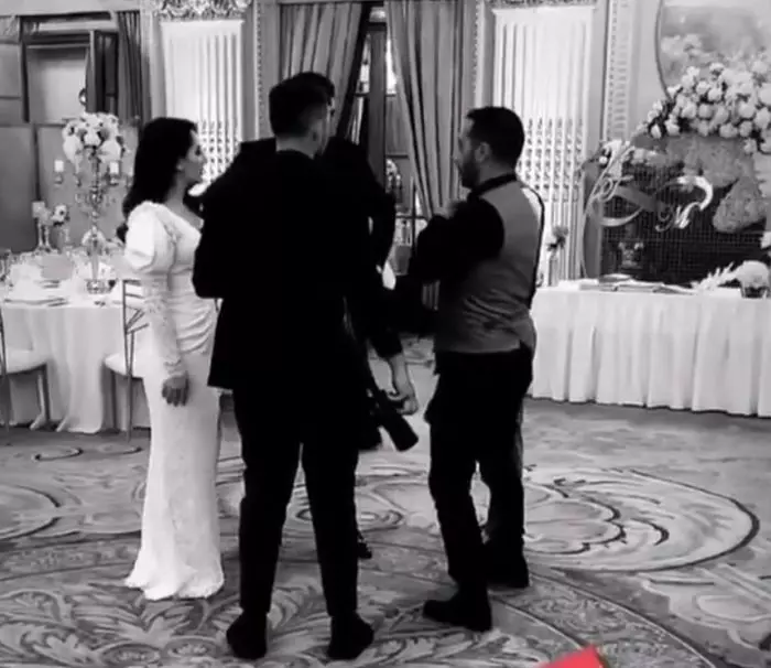 Imagini cununia civila fiica lui Gigi Becali 4