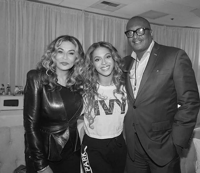 Beyonce și părinții ei