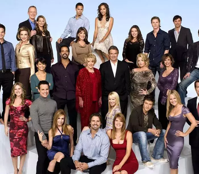 Heather-Tom-Tanar-si-nelinistit-4