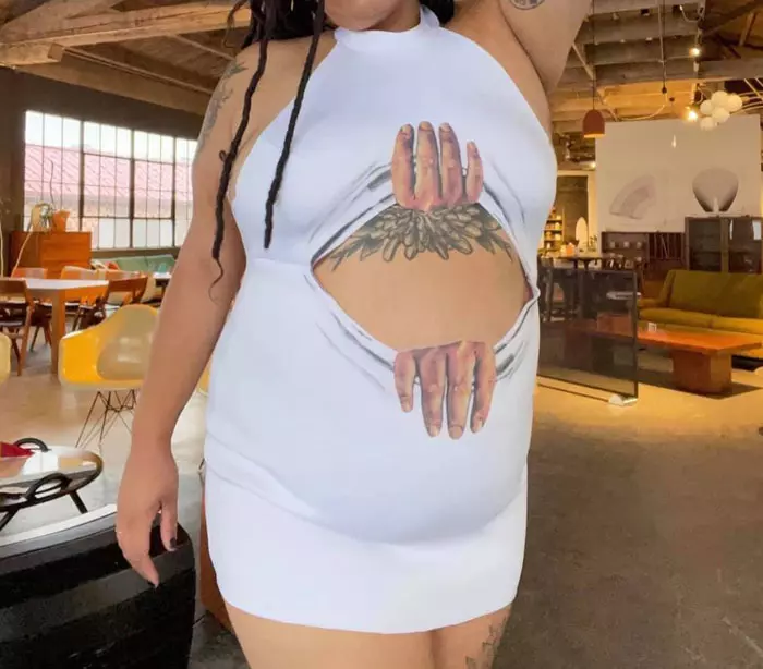 horrible-dresses-89-62275ef511e86__700