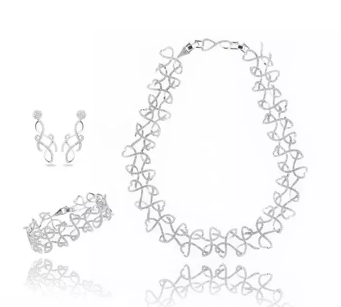 Set Victoria Cercei, Colier si Bratara - Borealy. Pret 1.500 lei