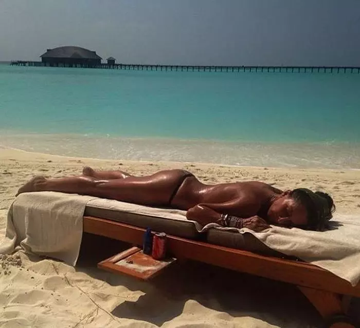 Așa se relaxează Mihaela de ziua ei