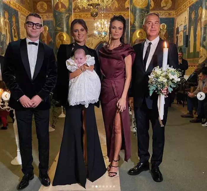 Imagini de la botezul micuței Leah 4