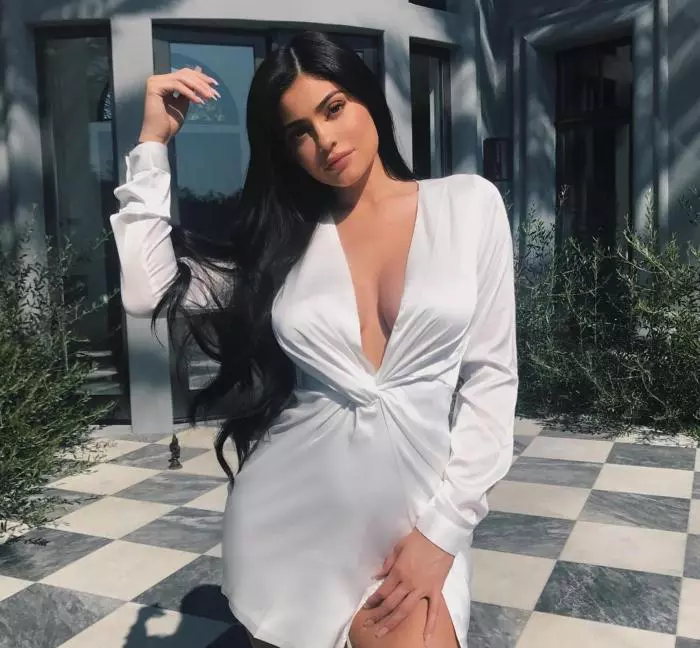 Regina selfie-urilor de pe Instagram