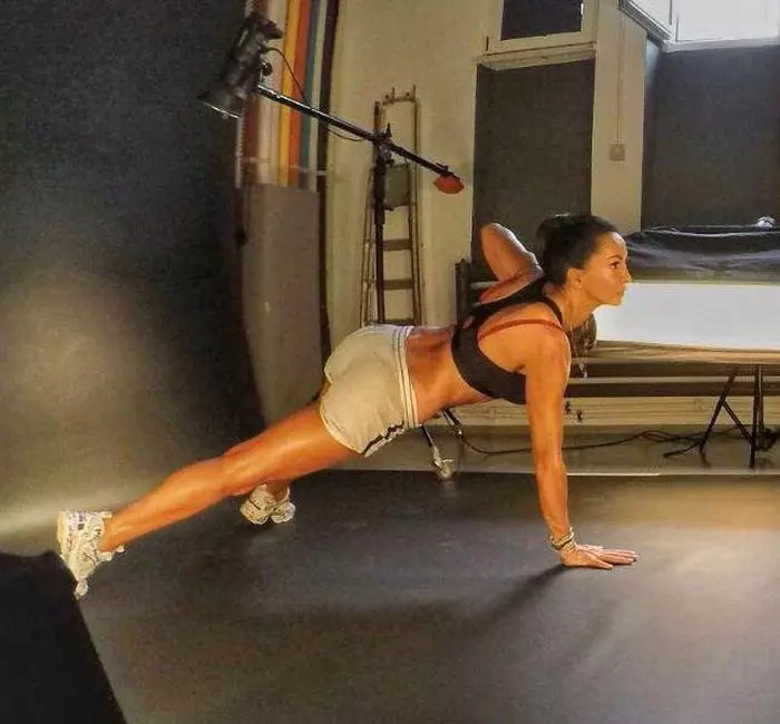 Mihaela Radulescu 50 de ani 2