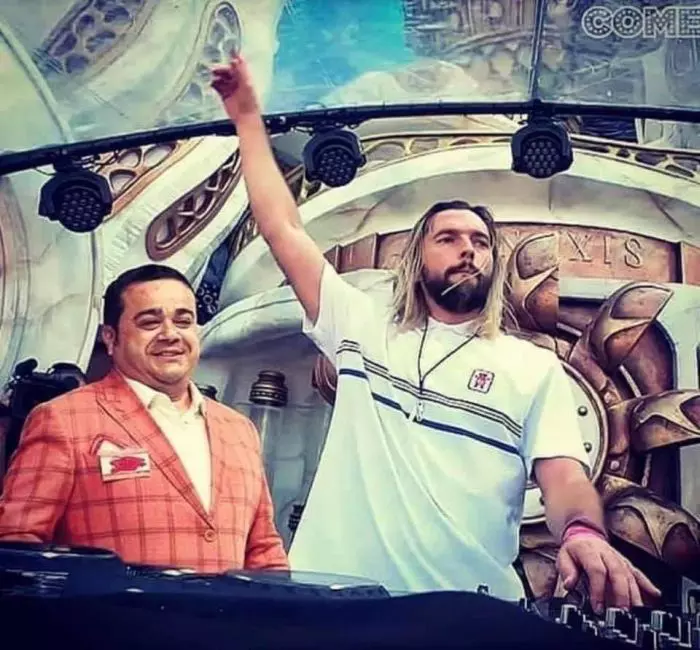 Adrian Minune, alături de DJ-ul suedez Salvatore Ganacci