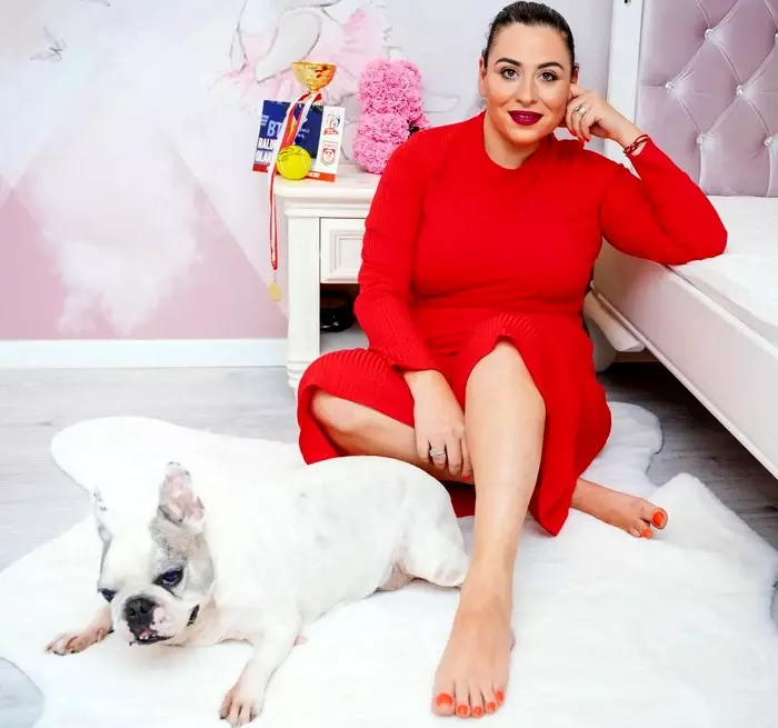 oana roman nrmaciata