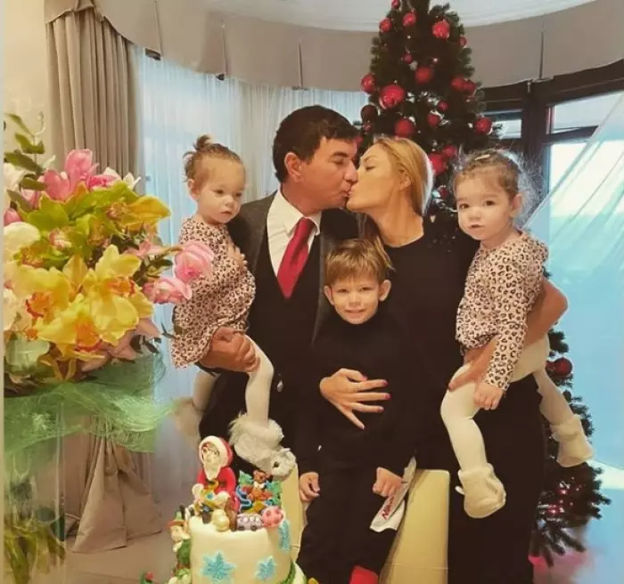 ZyZ3PTcwMCZoYXNoPWE2Y2RmNDIxNDNjMTFhNGVjYTcxNzg0ZGZhOWQyOGUy.thumb_