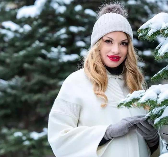 Valentina Pelinel pe partie