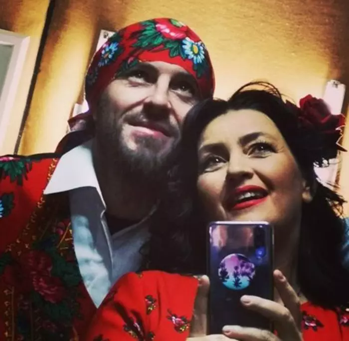 Rona Hartner se pregătește de nuntă