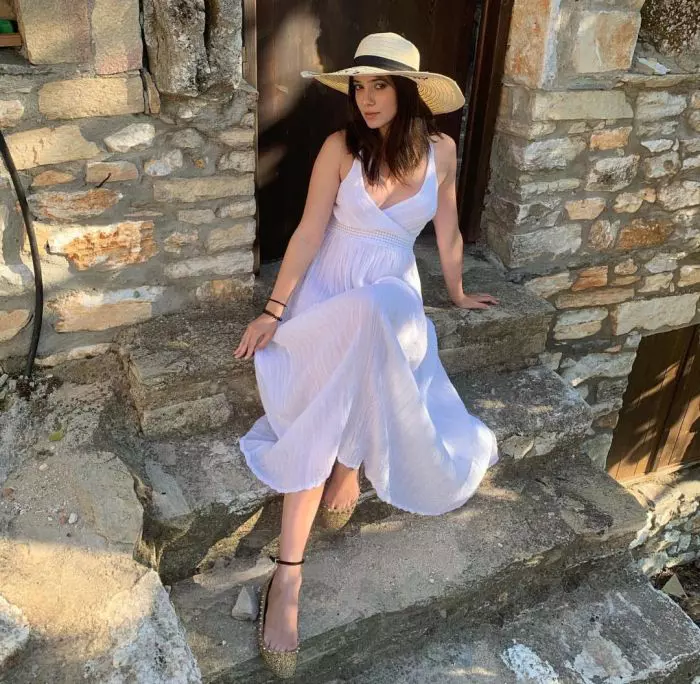 Julie, fiica Danei Săvuică are 26 de ani acum