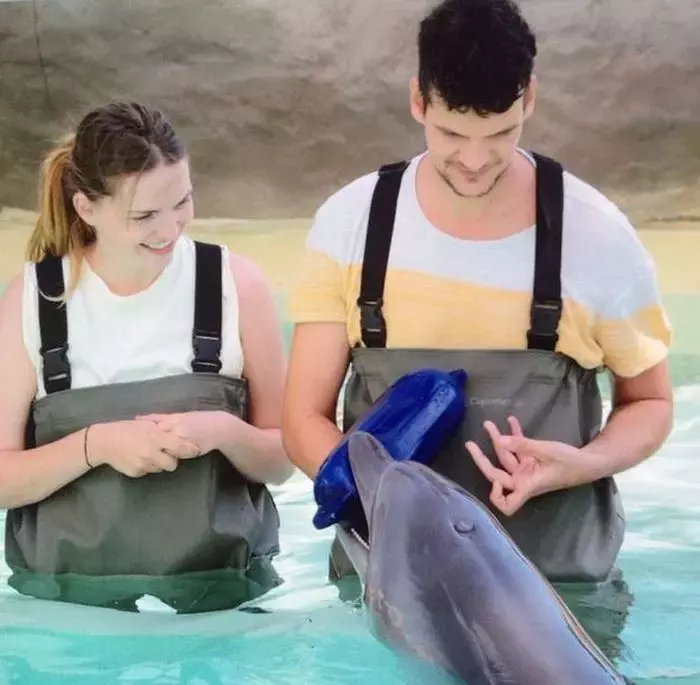 11cine-este-iubita-lui-Tudor-Chirila