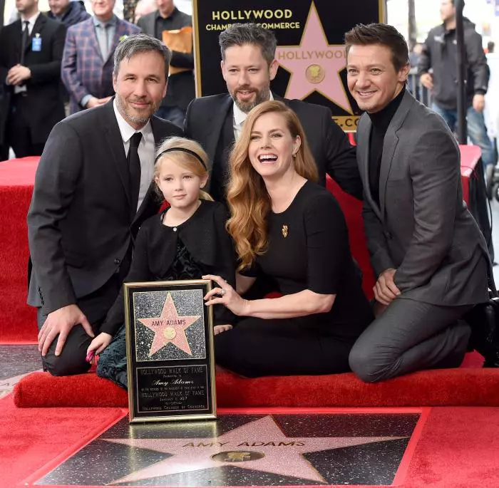 Amy Adams, Aviana, Darren Le Gallo, Denis Villeneuve, Jeremy Renner