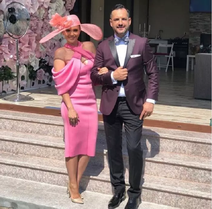 Cristina Siscanu si Madaln IOnescu nasi 2