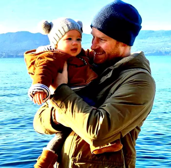 3Harry-si-Archie-1-1