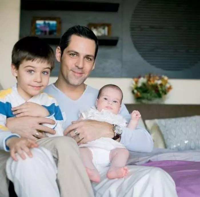 Ștefan Bănică alături de Violeta și Radu