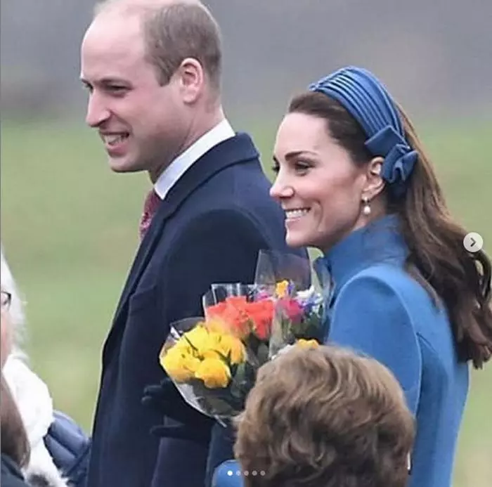 Dovada că și o bentiță poate fi un accesoriu stylish!