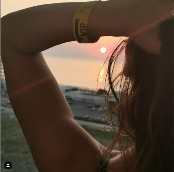 Fotografia prin care Cătălin Cazacu și-a anunțat fanii că iubește din nou.