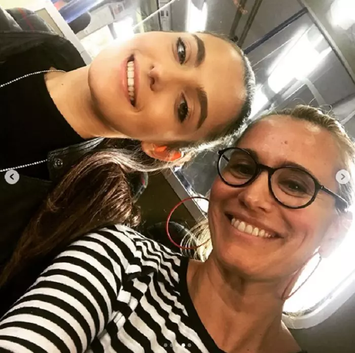 Alexia Eram incepe facultatea