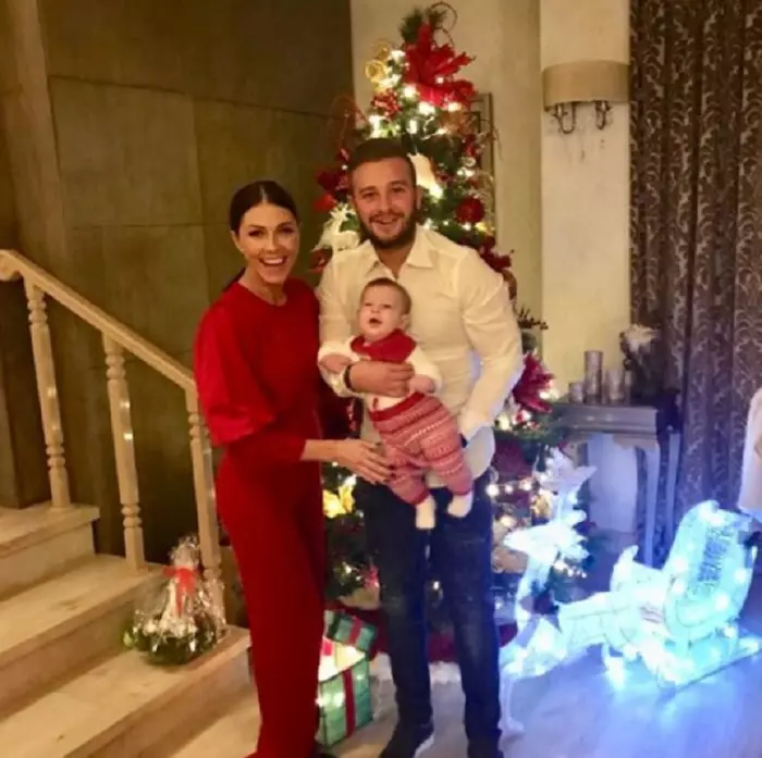 Ilinca Vandici și familia sa de Craciun