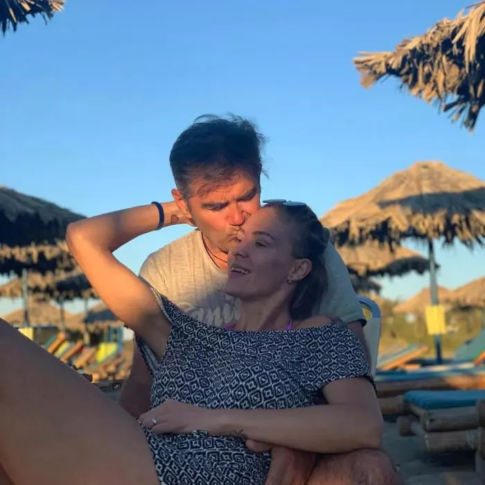 Roxana Ciuhulescu și soțul ei au fost în vacanță în Grecia