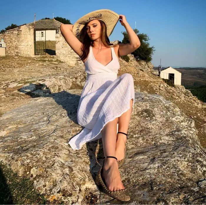 Julie, fiica Danei Săvuică are 26 de ani acum