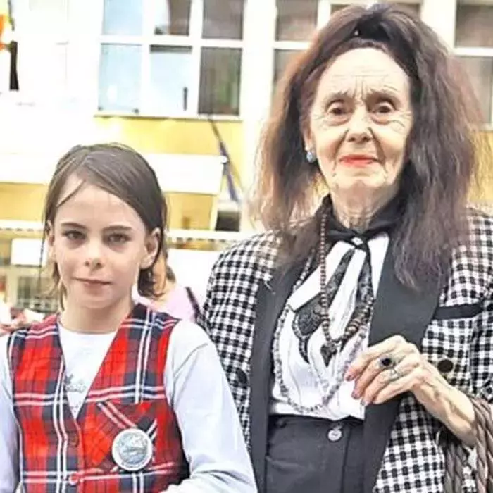 Adriana-Iliescu-si-Eliza-ffoto-3