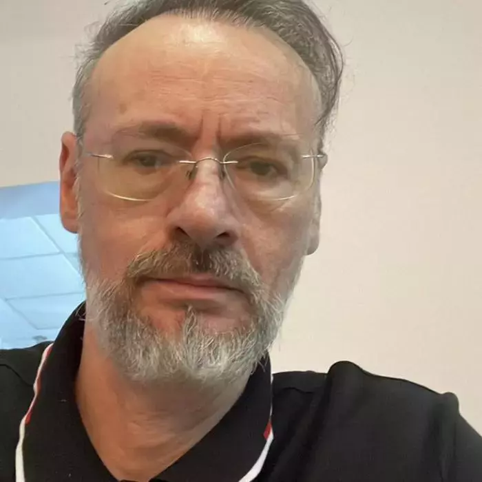 mihai albu deisgner