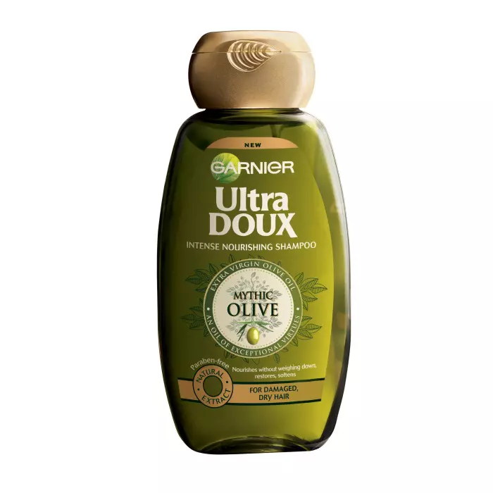Șamponul Ultra Doux Mythic Olive își bazează formula pe proprietățile benefice dovedite ale uleiului de măsline. Șamponul este ușor și catifelat și combate efectele nocive ale factorilor externi: vânt, soare și nisip. 14 lei