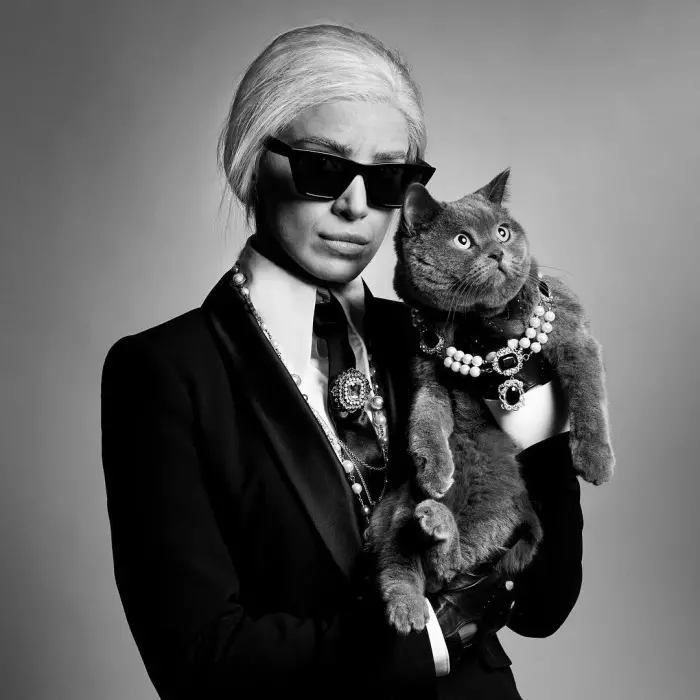 Adelina Pestritu look Karl Lagerfeld 5
