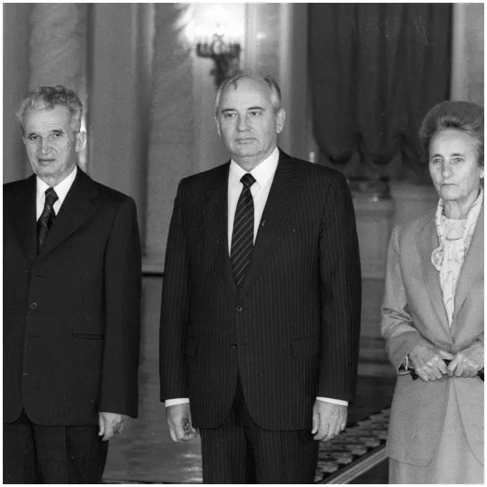 nicolae-si-elena-ceausescu-4