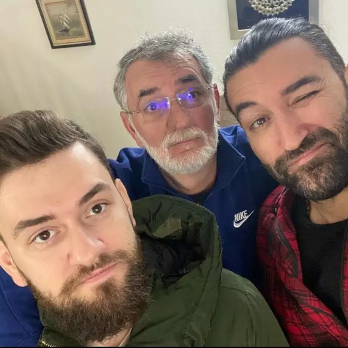 smiley-cu-tatal-si-fratele-lui