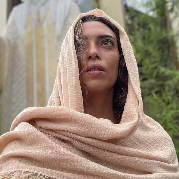 Cine este și cum arată logodnica lui Remus Boroiu. Fostul concurent de la "Survivor" locuiește cu ea în Bali