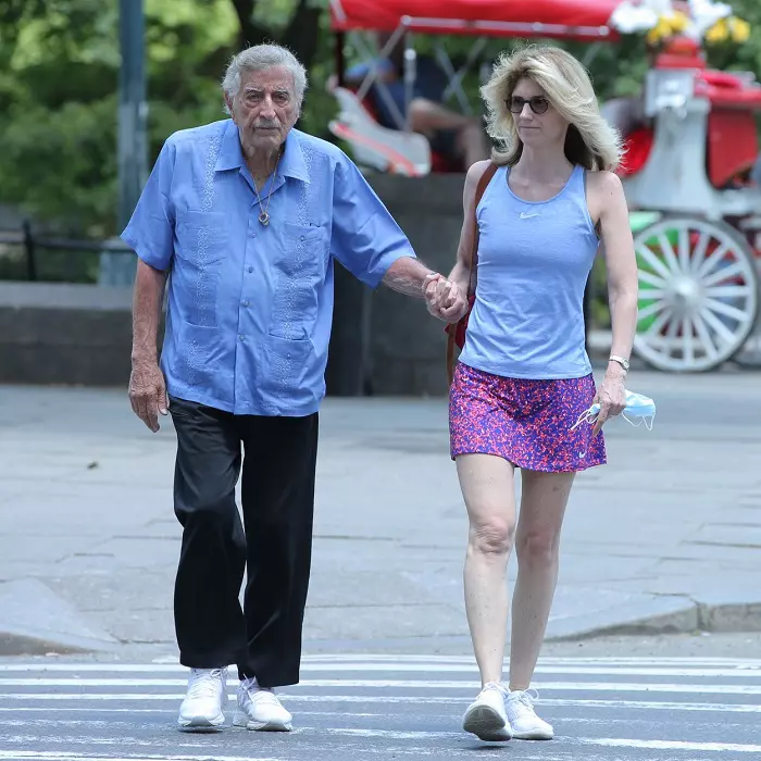 EXCLUSIVE: Singer Tony Bennett And His Wife Susan Crow Enjoy A Sunny Day In Central Park In New York City