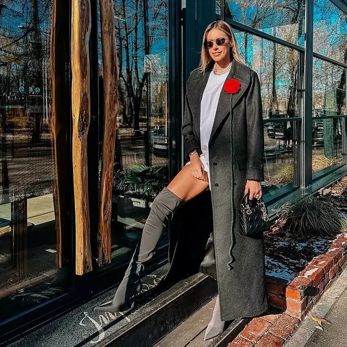 Gabi Oțil pictorial