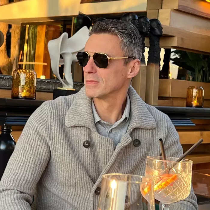 mircea badea 43