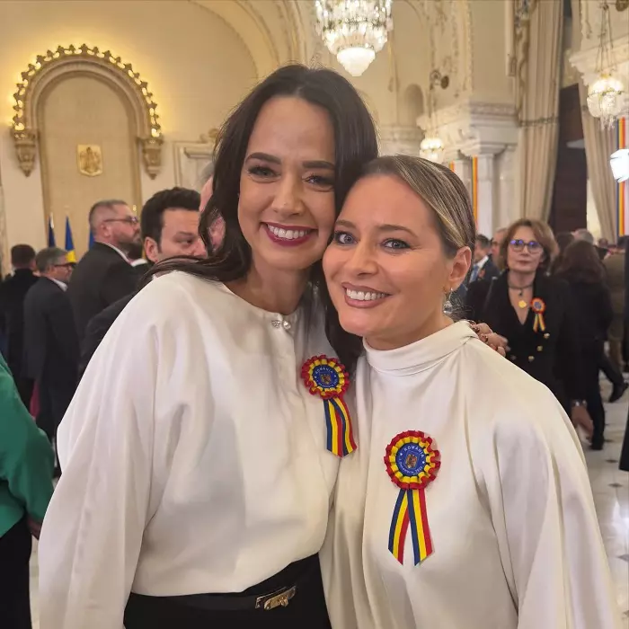 andreea raicu si laura cosoi